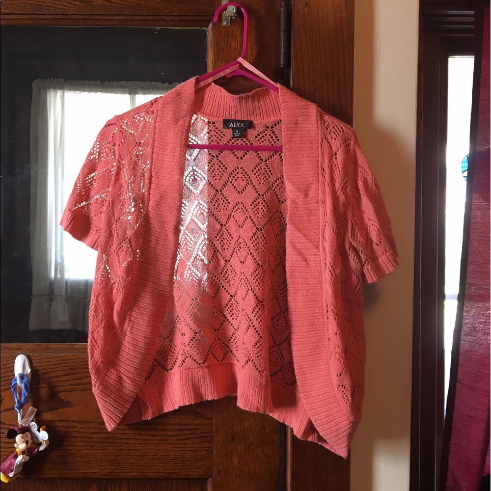 Salmon colored half cardigan