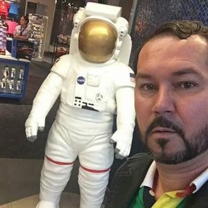 Meet your Posher, Hominho