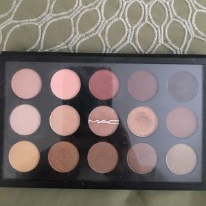 MAC eyeshadow x15 warm neutral palette