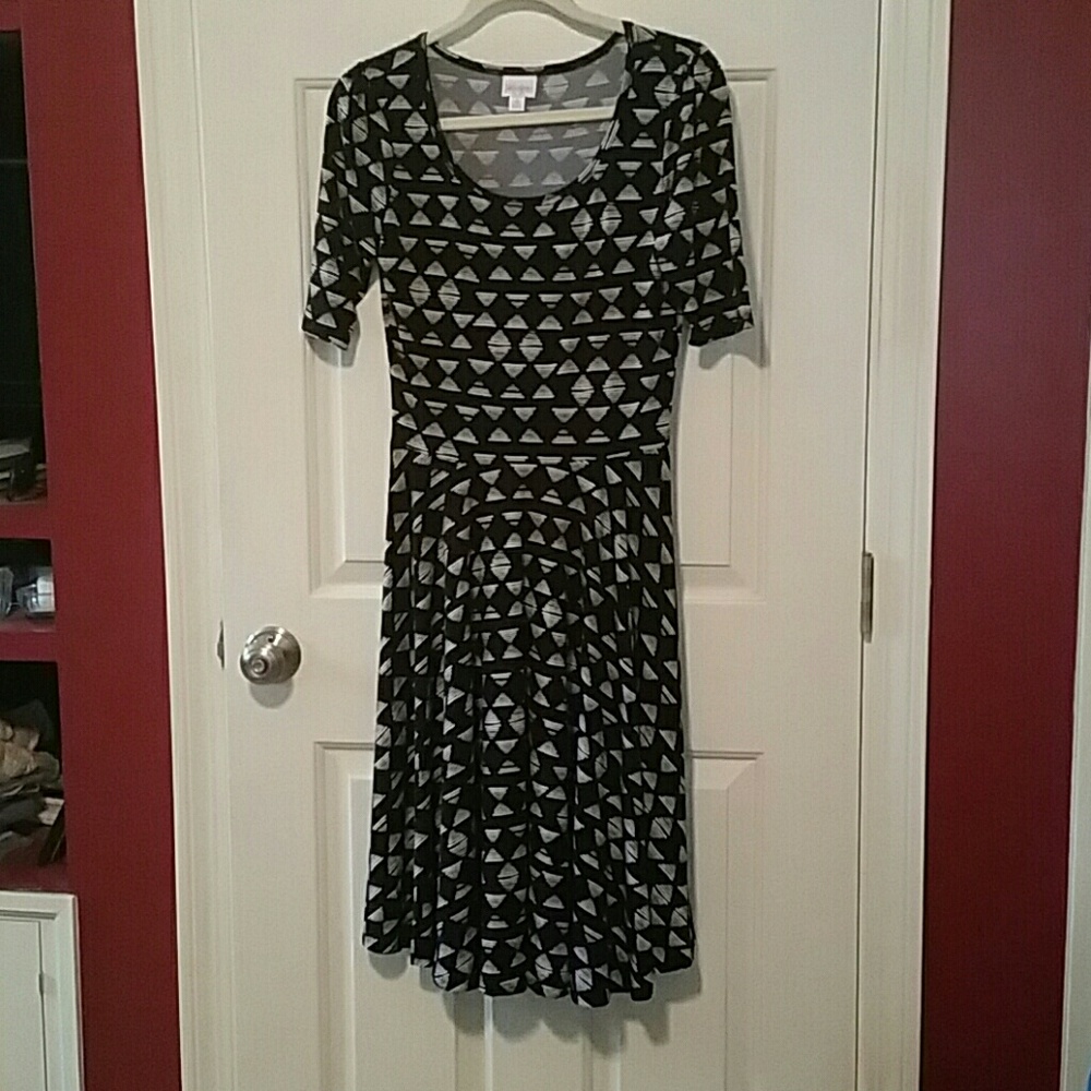 Lularoe Nicole dress