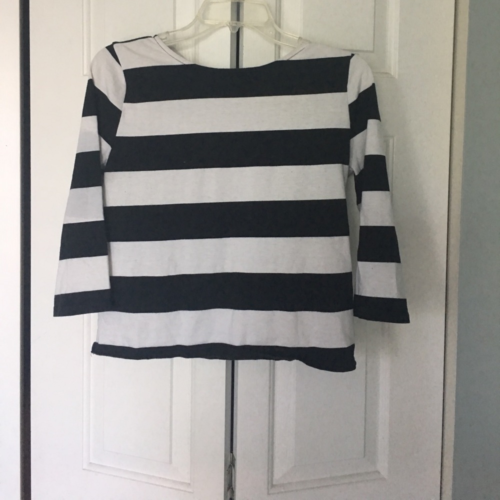Black and white stripe shirt