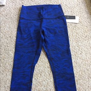Lululemon High Times 7/8 Length NWT Sz 10