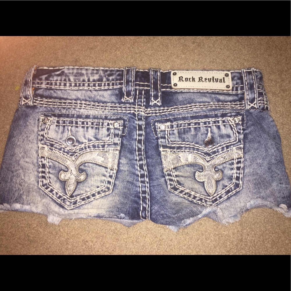 Rock Revival shorts