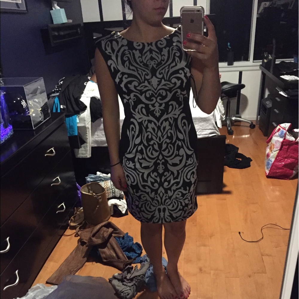 Patterned dress