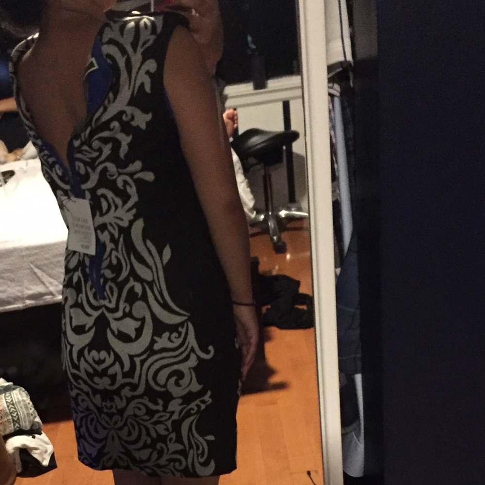 Patterned dress - Picture 2 of 2