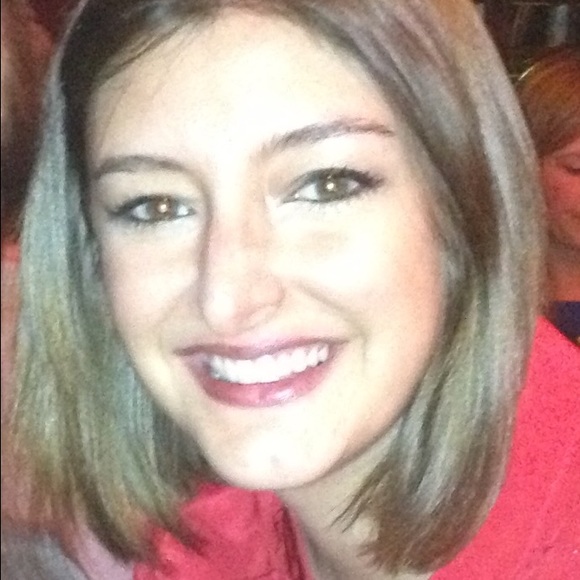 Meet your Posher, Maria - Picture 1 of 1