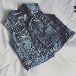 Express Cropped Denim Vest