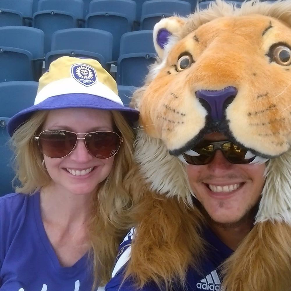 Meet your Posher, Debbie