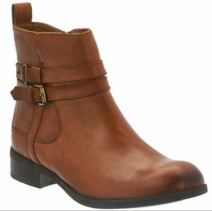 Clarks Pita Austin Boots in Waterproof Leather