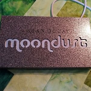 Urban Decay Moondust