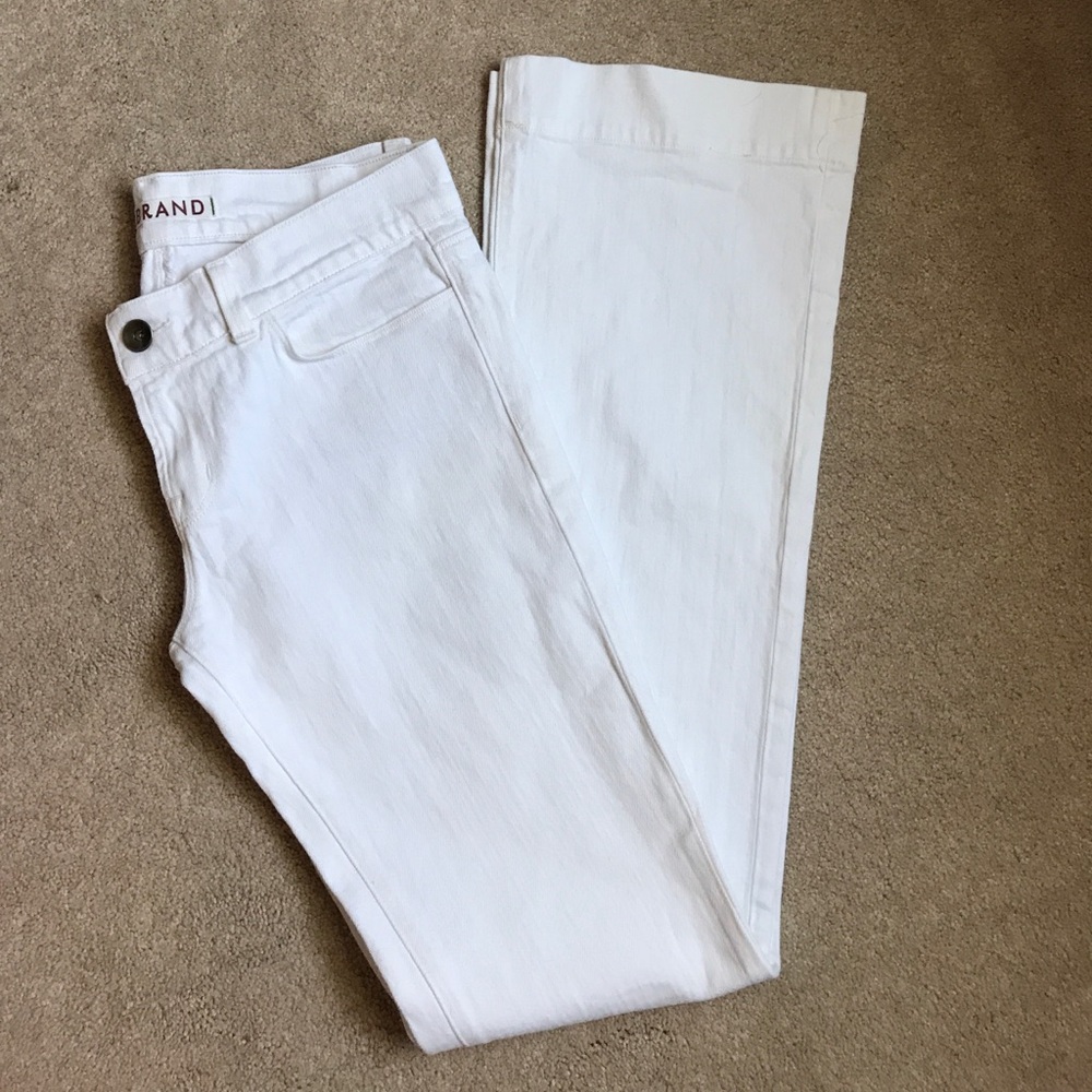 White (slight) flare Jeans