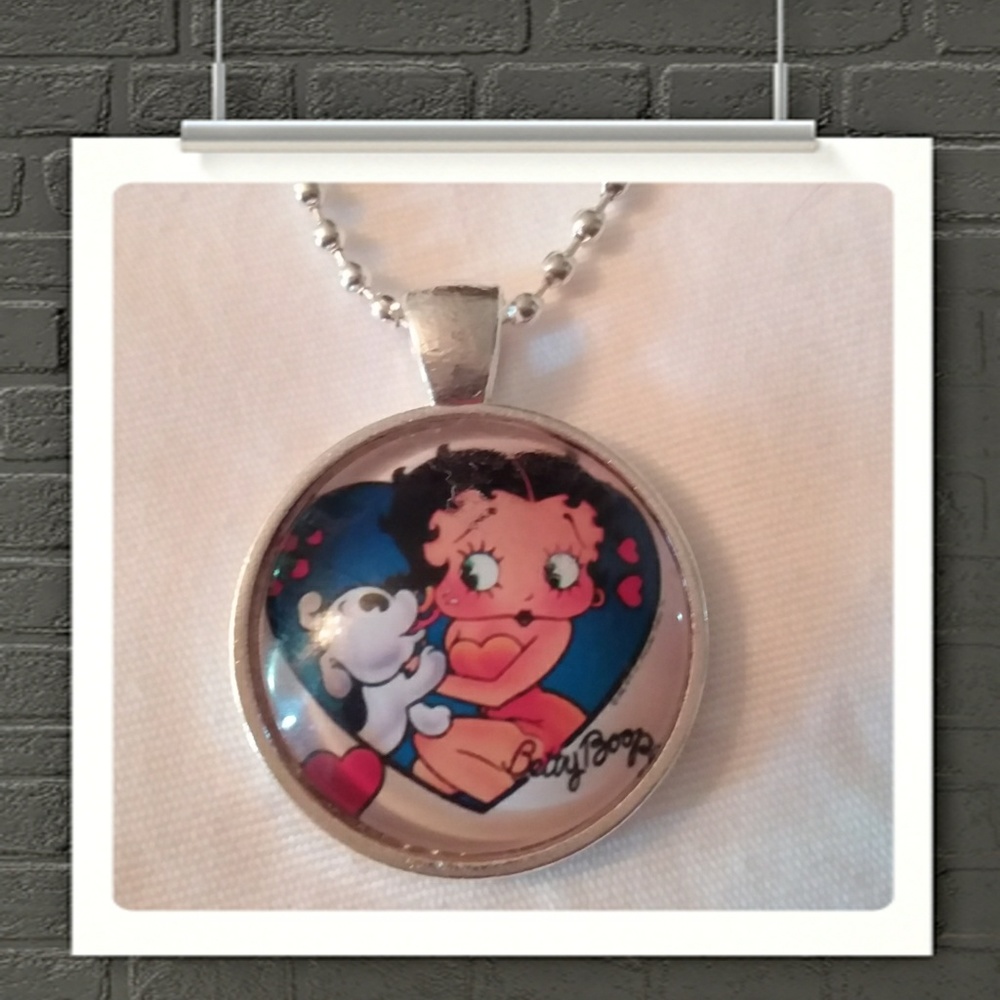 Sale**Betty boop,  with dog, cabochon necklace