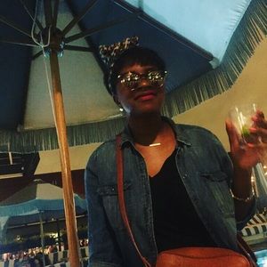 Meet your Posher, Britt