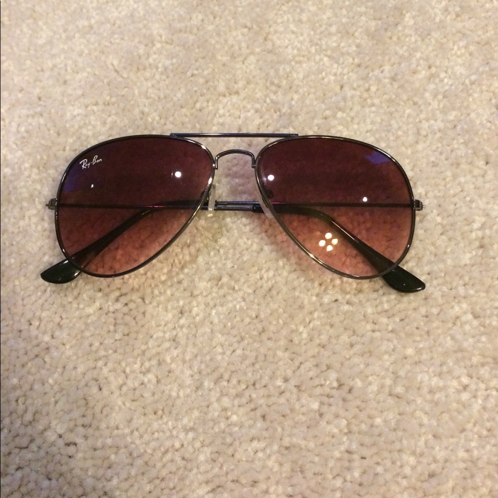 Ray - Ban Aviators With Rose Lenses