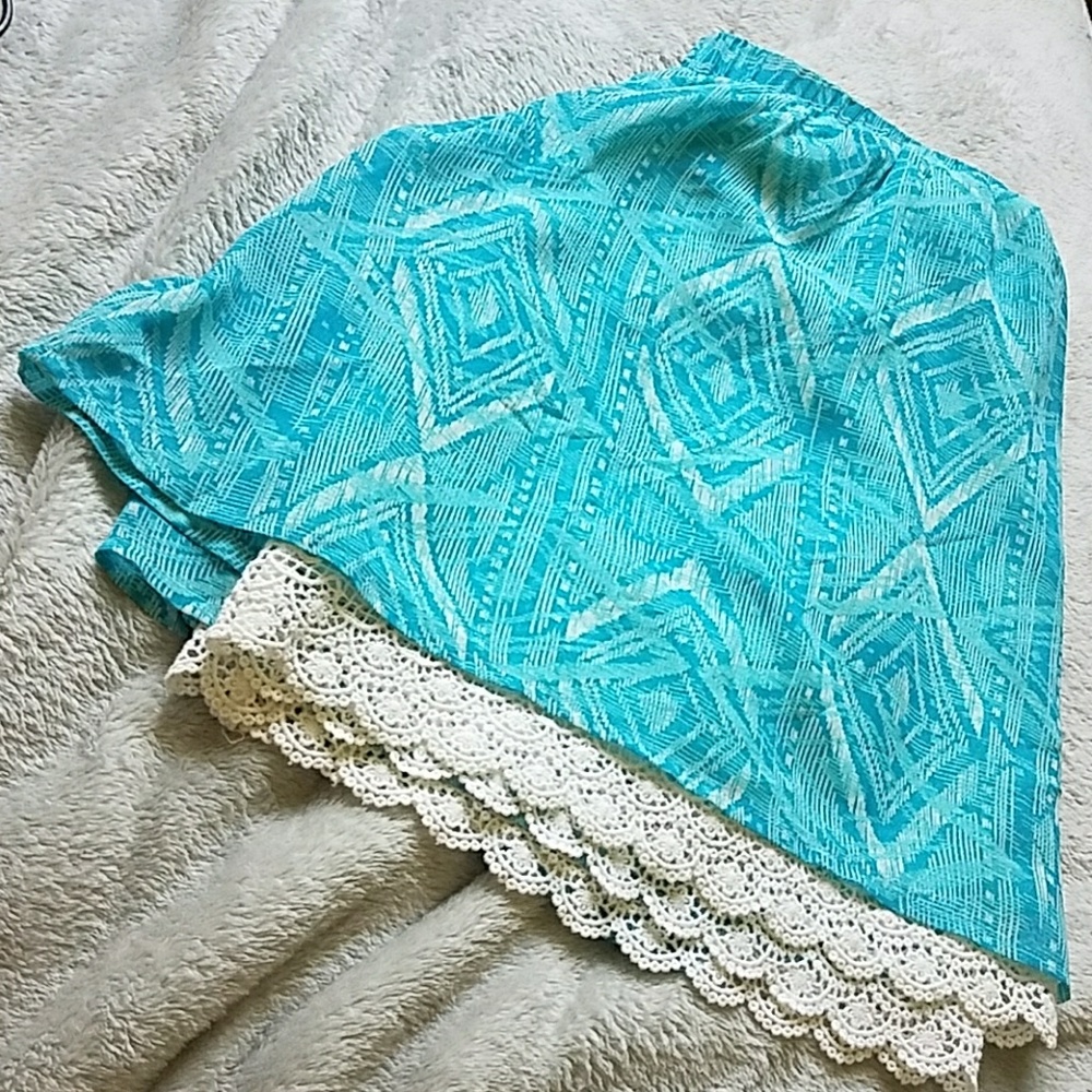 Sky blue skirt with lace trim