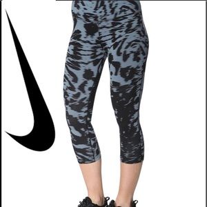 Nike Legend DFC fit running tights size XS