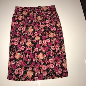 LuLaRue Lg pink & black floral Cassie pencil skirt