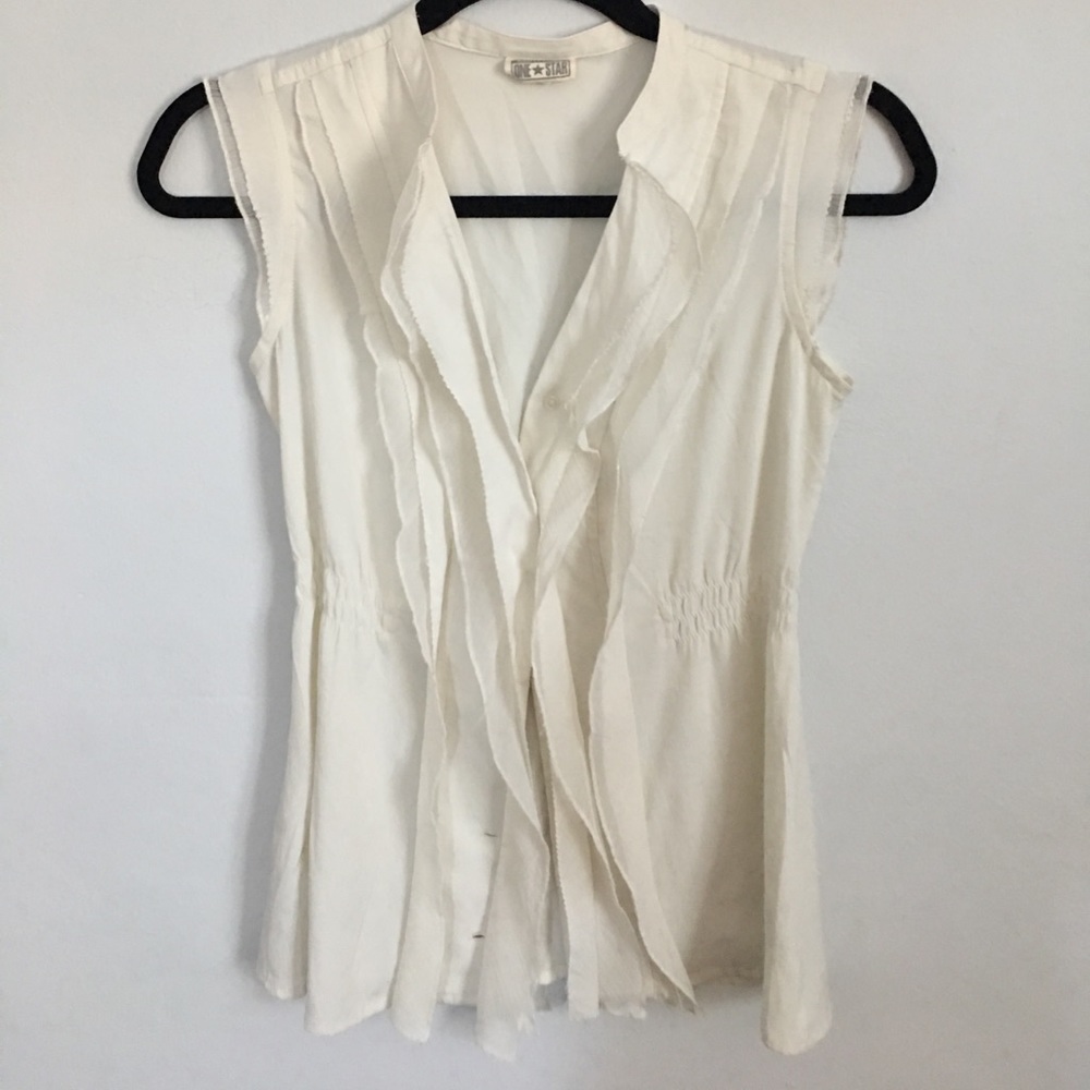 SOLD-Converse One Star Sleeveless Flutter Top