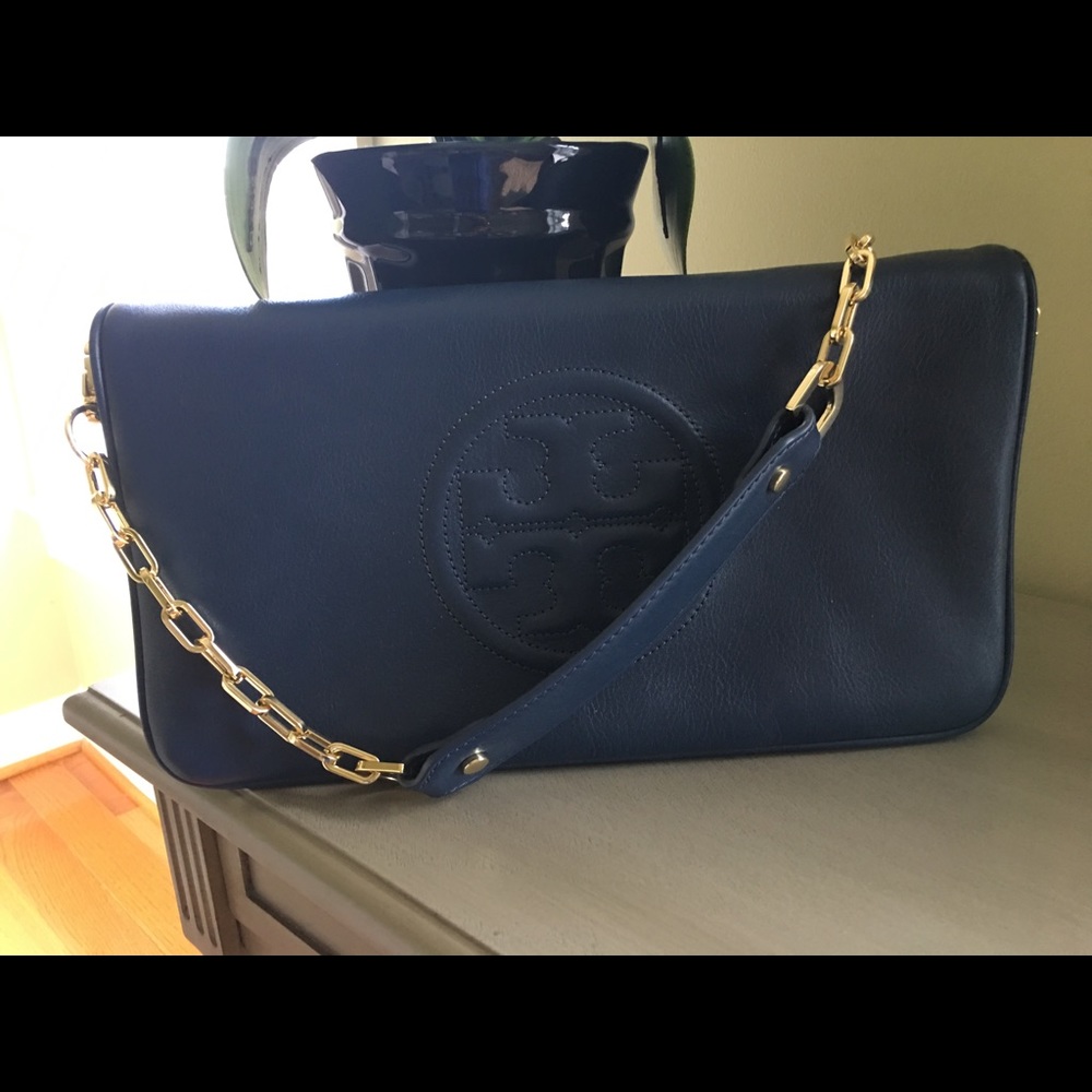New without tag Large Tory Burch clutch