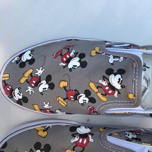 Micky mouse print Vans