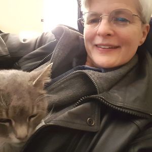 Meet your Posher, Carolyn