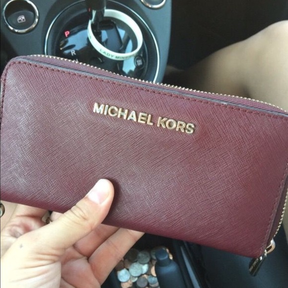 Michael kors wrestler - Picture 2 of 4