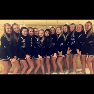 Meet your Posher, Casey