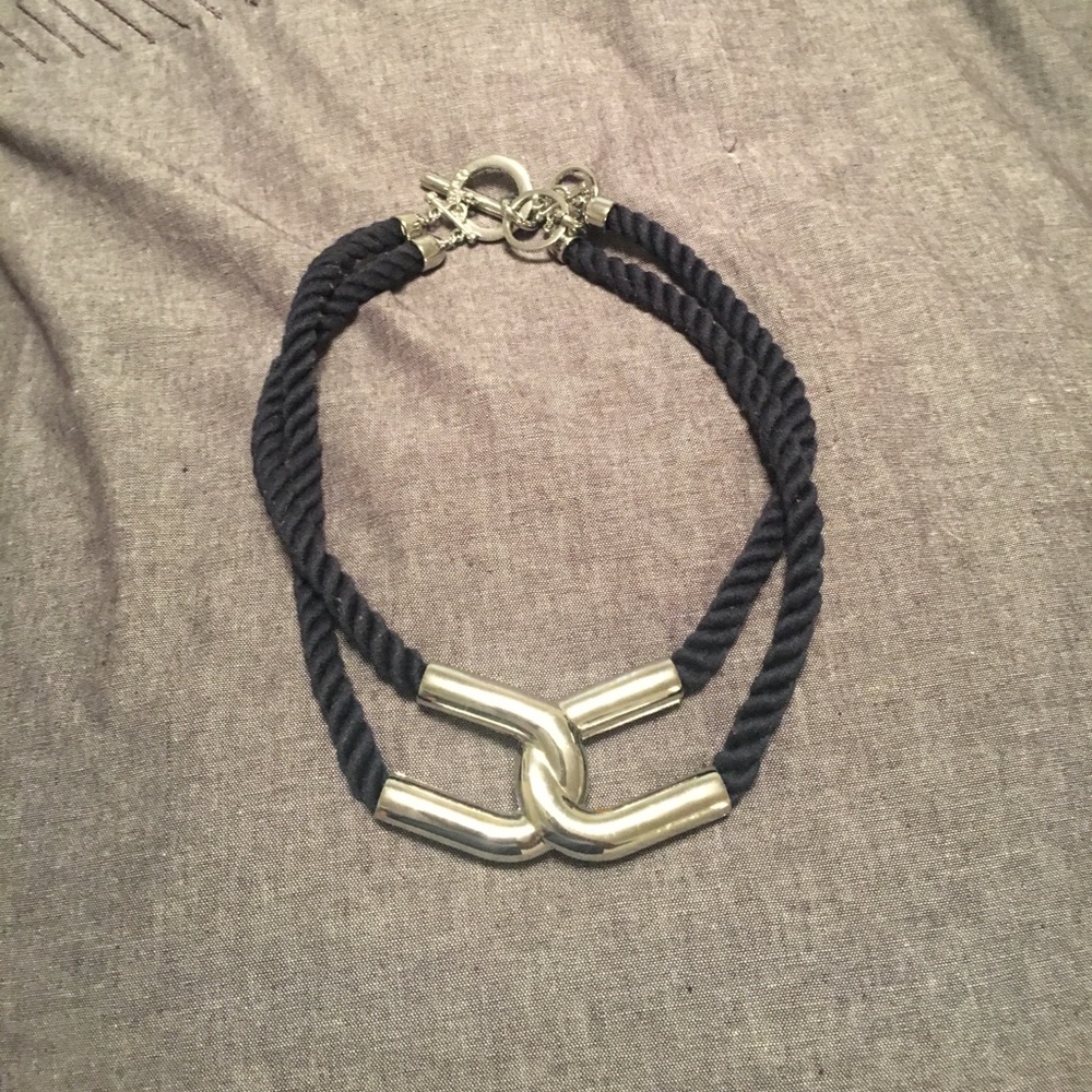 Navy C Wonder necklace