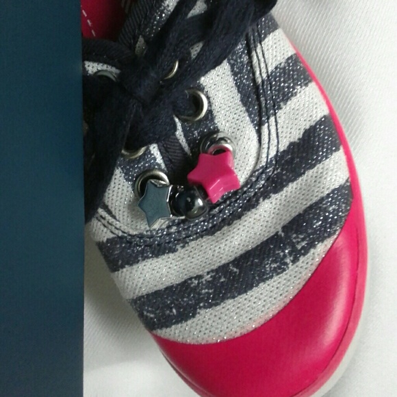 Keds girl's shoes size 11.5 - Picture 3 of 3