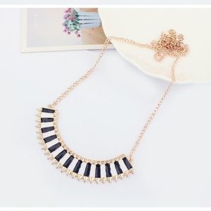 Colorblock necklace
