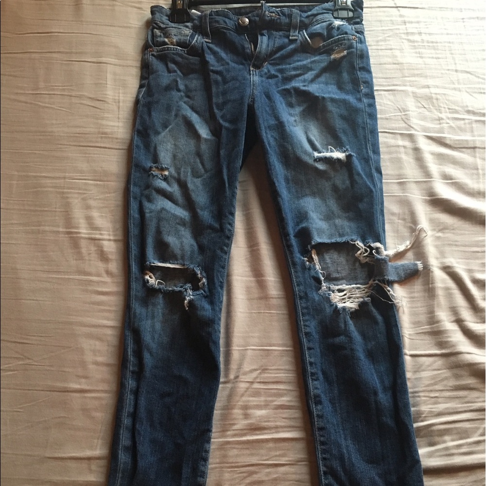 Joe's jeans - destroyed crop - size 25