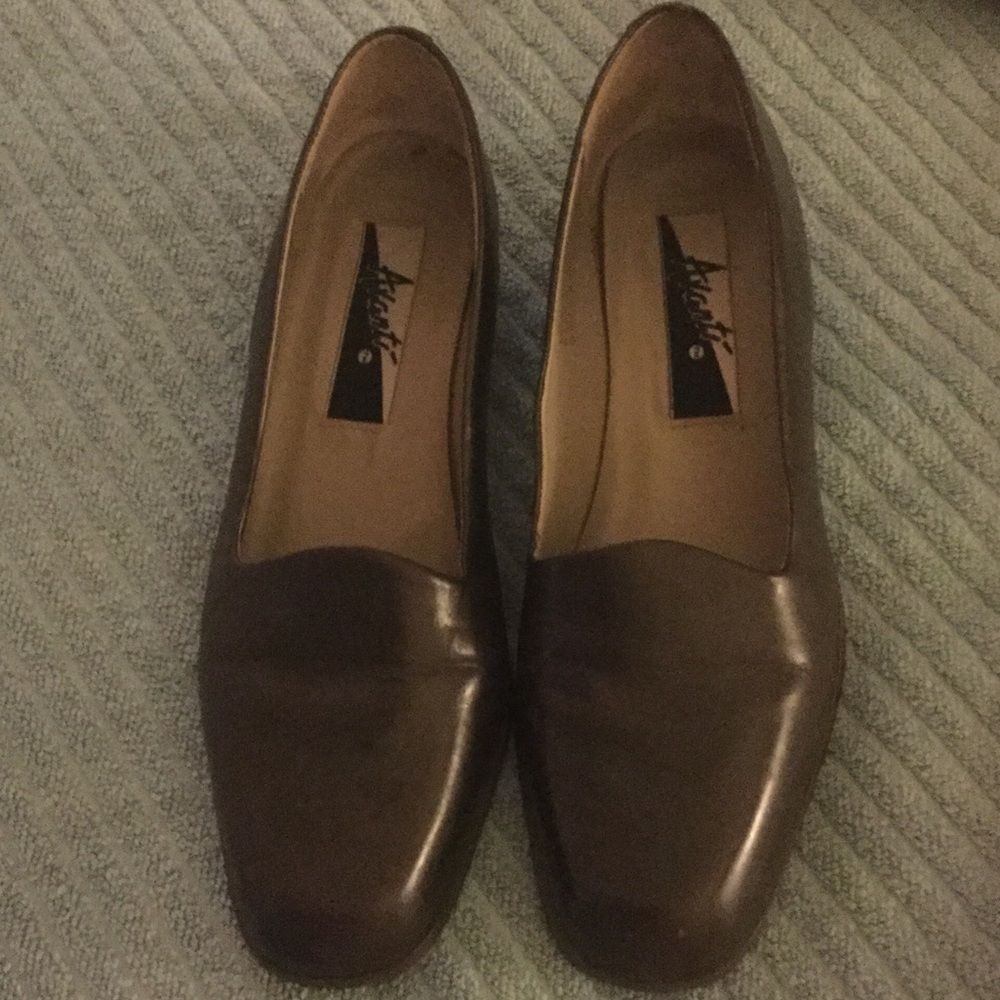 Avanti designer sz 8.5 leather shoes