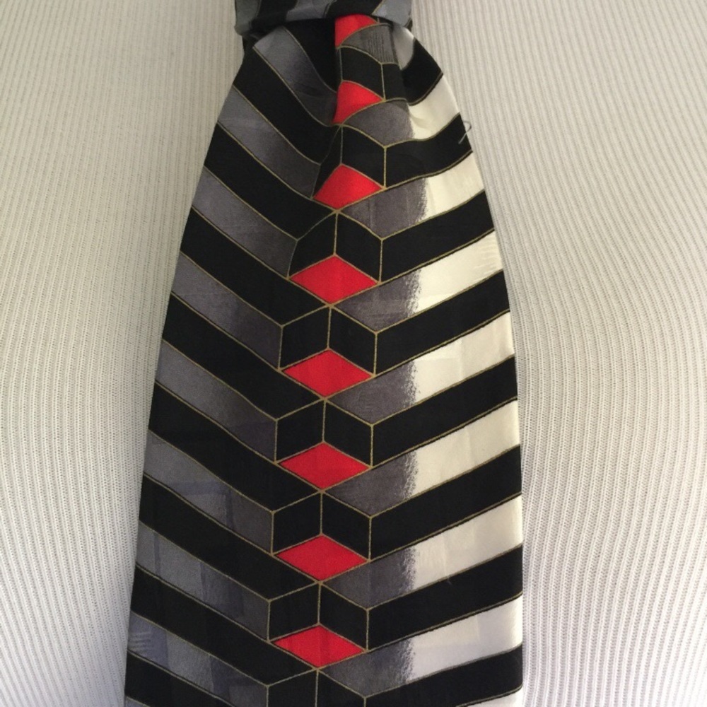 100% Silk Tie
