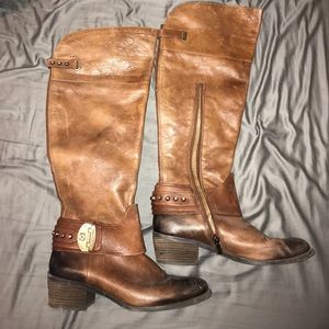 Vince Camuto boots