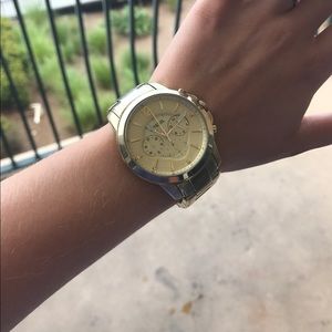 Gold Unisex Fossil Watch (oversized look)
