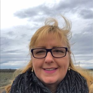 Meet your Posher, Toni