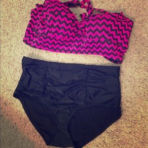 Women's plus size swim suit