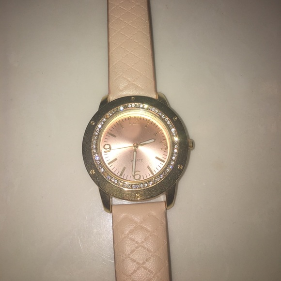 Watch - Picture 2 of 2