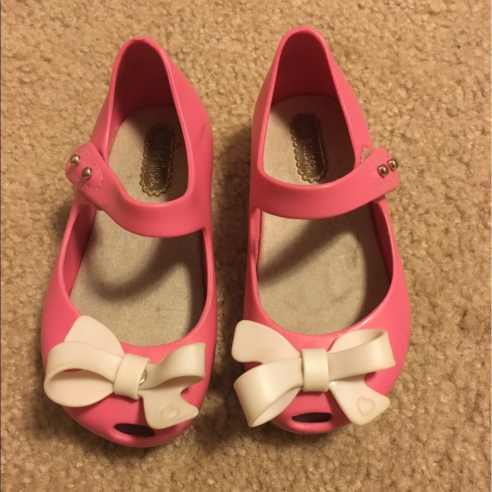 Mini Melissa's Pink Bows