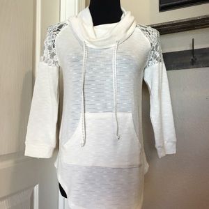 💕BUNDLE ONLY💕 Cream lace cold shoulder sweater