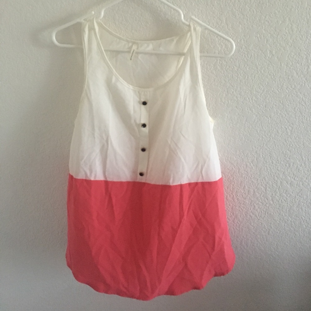 Mezzanine tank top