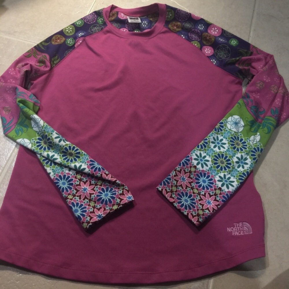 The North Face tee