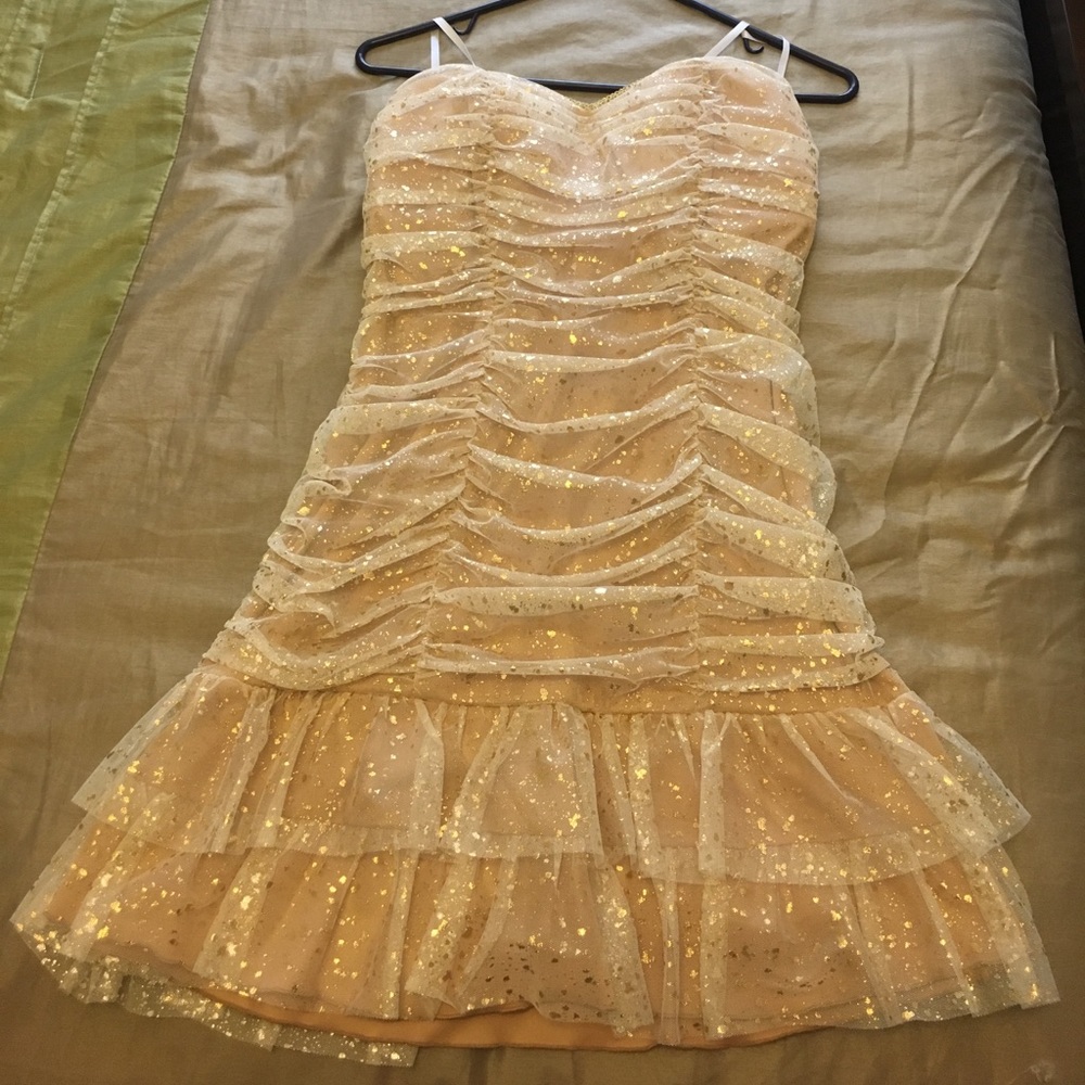 Golden homecoming