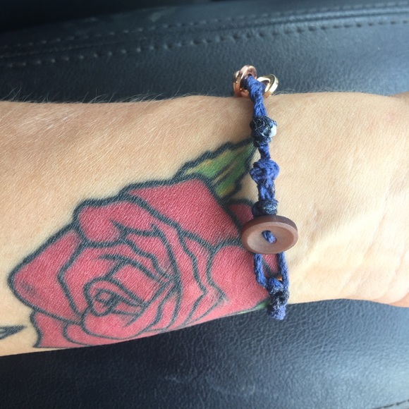 Bracelet - Picture 2 of 3