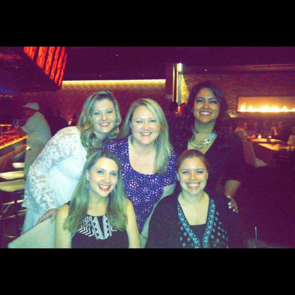 Meet your Posher, Crystal - Picture 3 of 4