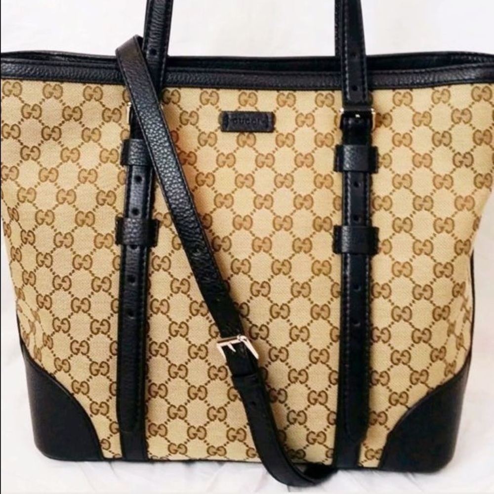 Meet your Posher, Kenyatta