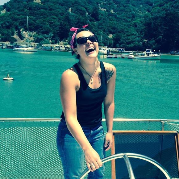 Meet the Posher Other - Meet your Posher, Jennie