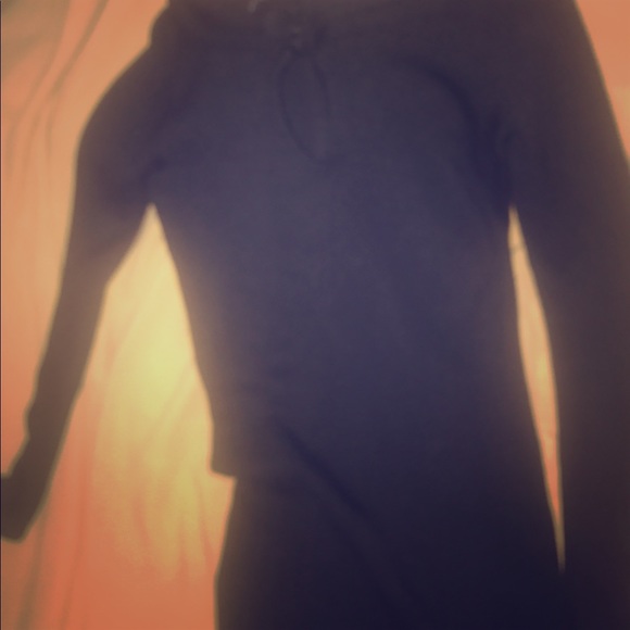 Dresses & Skirts - Fitted long sleeved dress