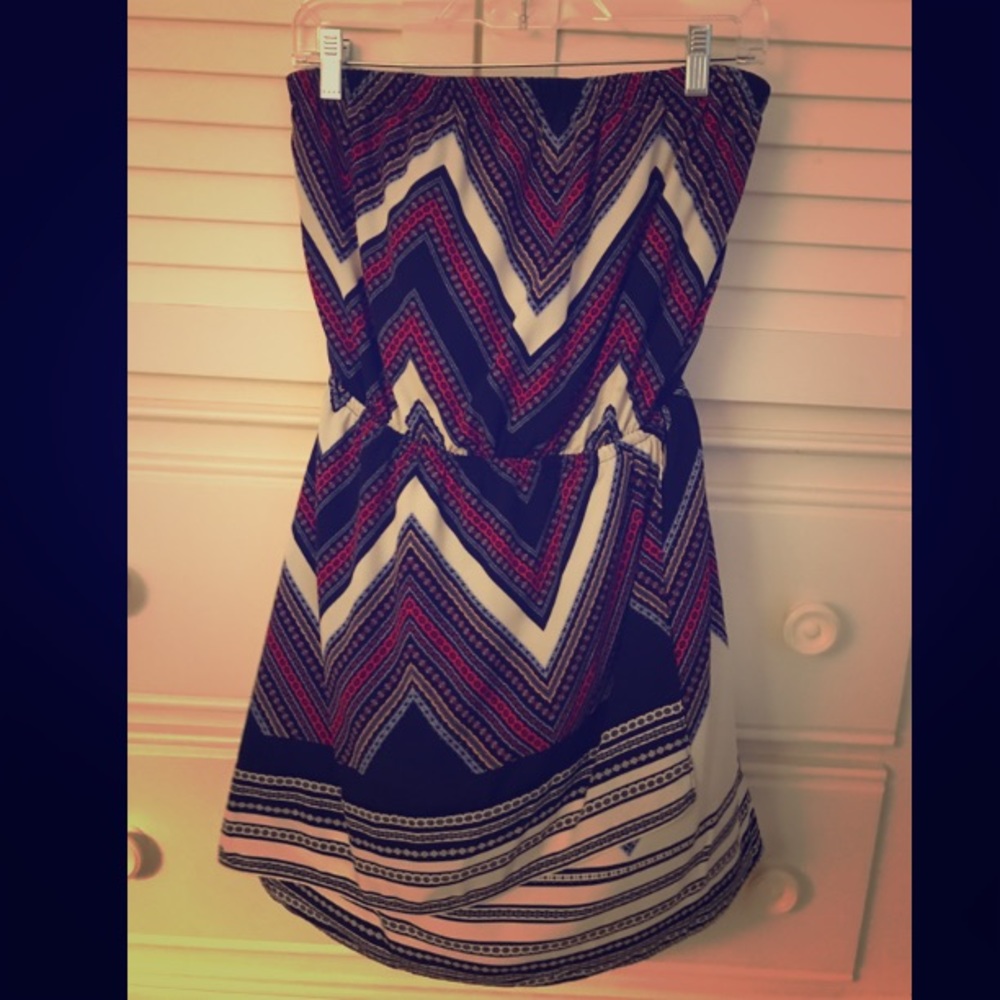 Express strapless dress size small