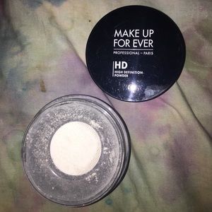 Makeup Forever HD Powder